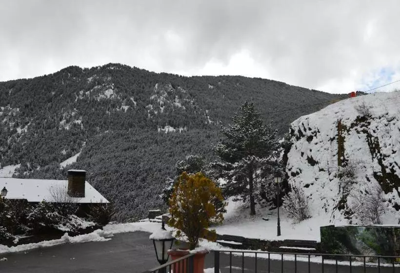 هتل Parador De Canolich   Only Adults