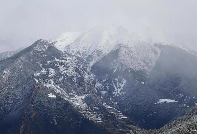 هتل Parador De Canolich   Only Adults