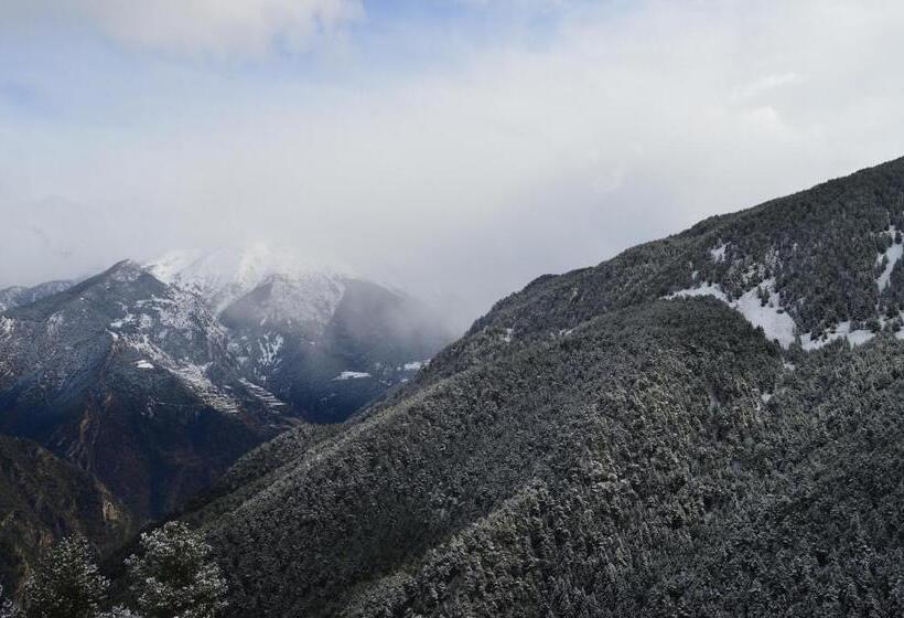 هتل Parador De Canolich Only Adults