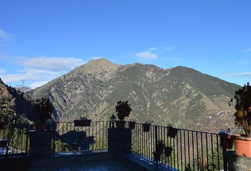 هتل Parador De Canolich   Only Adults