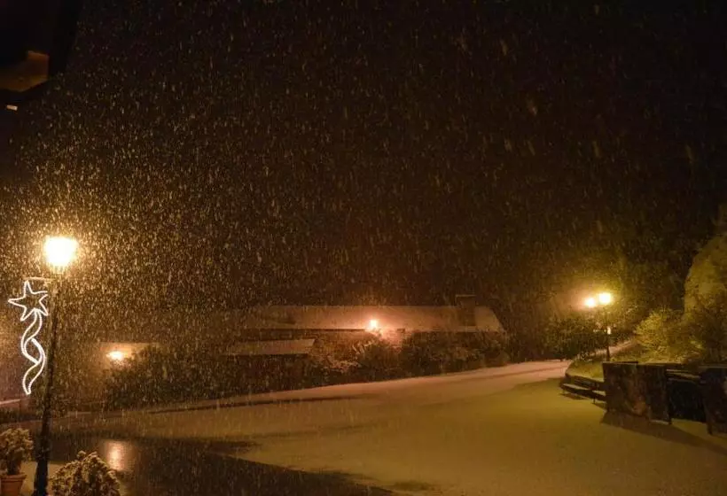 هتل Parador De Canolich   Only Adults