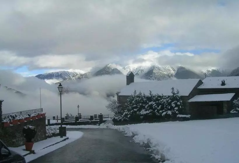 هتل Parador De Canolich   Only Adults