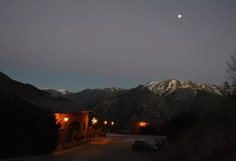 هتل Parador De Canolich   Only Adults