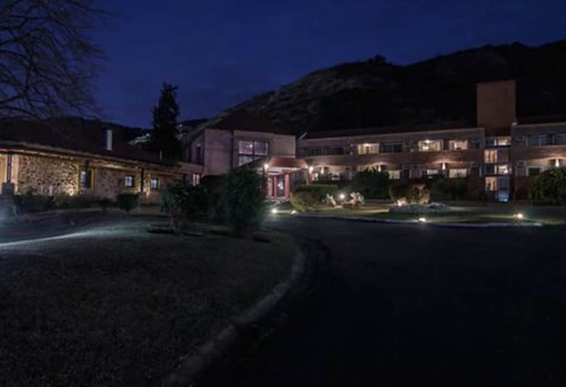 فندق Pinares Del Cerro Resort & Suites