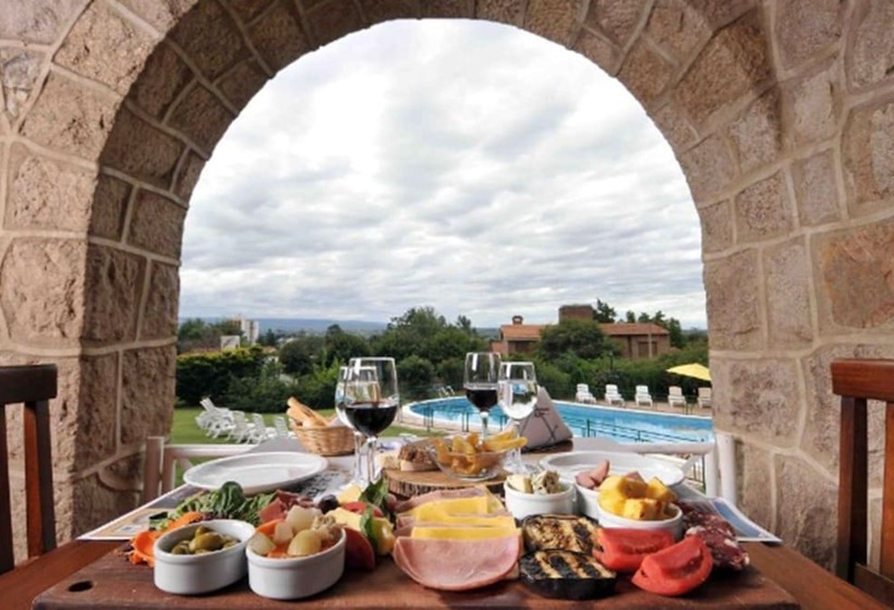 فندق Pinares Del Cerro Resort & Suites