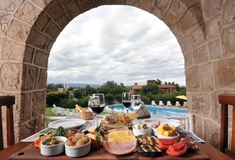 فندق Pinares Del Cerro Resort & Suites