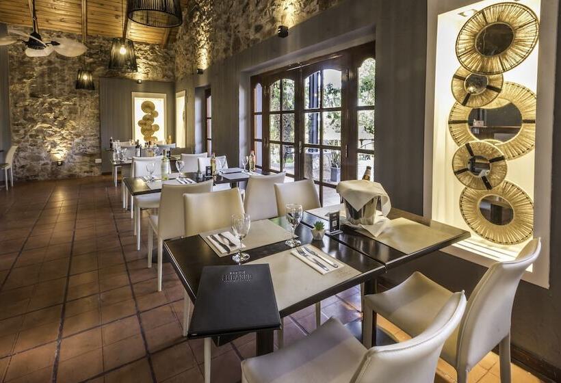 فندق Pinares Del Cerro Resort & Suites