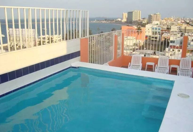 호텔 Posada Del Carmen