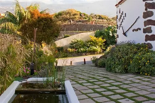 هتل روستایی Rural Finca Sulula