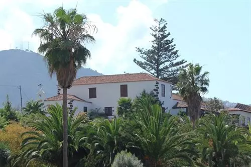 هتل روستایی Rural Finca Sulula