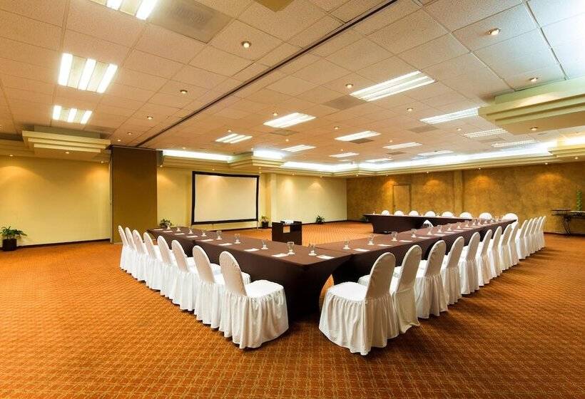 Hotel Villa Del Arco Beach Resort & Spa