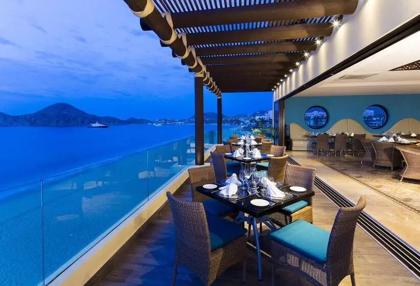 Hotel Villa Del Arco Beach Resort & Spa