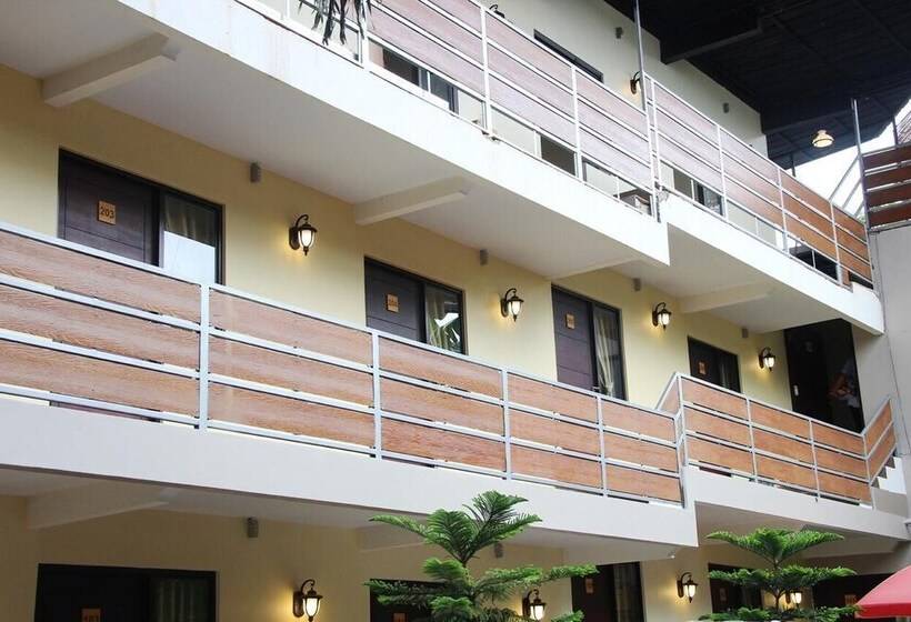 בית מלון כפרי Bamboe Inn 2 Homestay