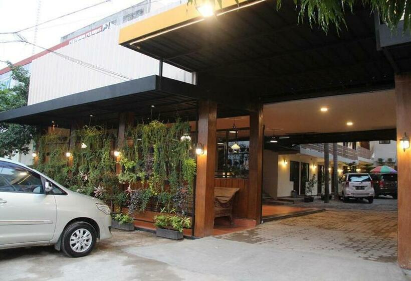 בית מלון כפרי Bamboe Inn 2 Homestay