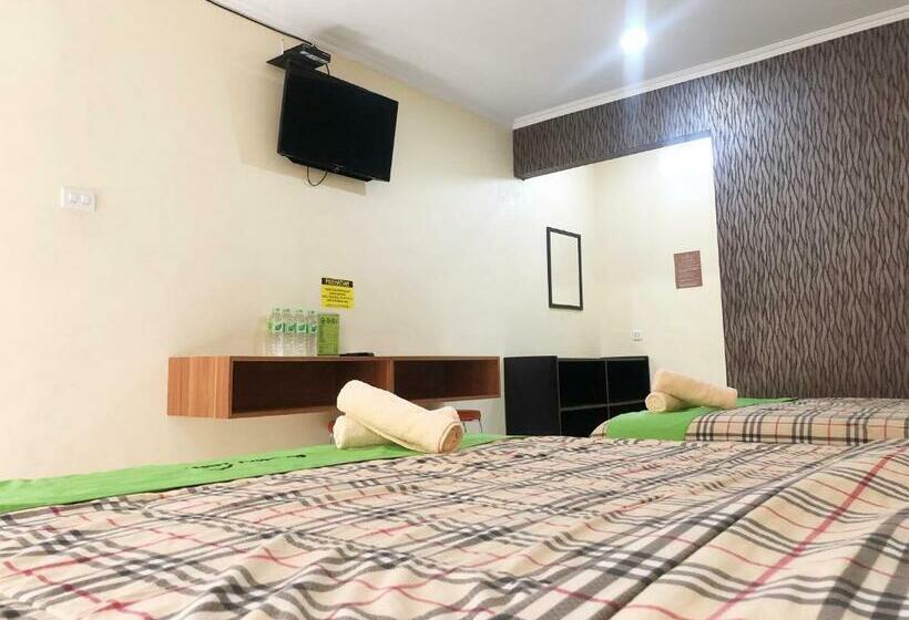 בית מלון כפרי Bamboe Inn 2 Homestay