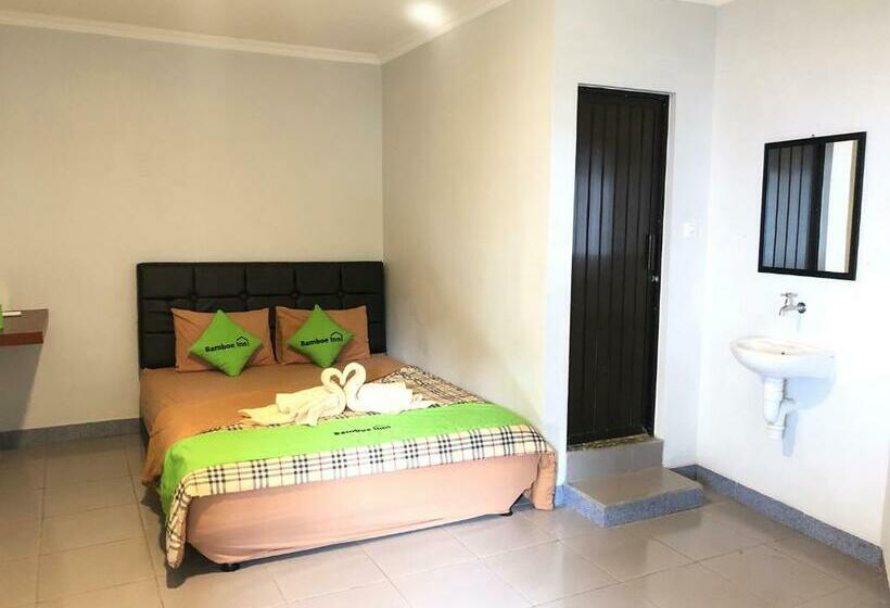 בית מלון כפרי Bamboe Inn 2 Homestay