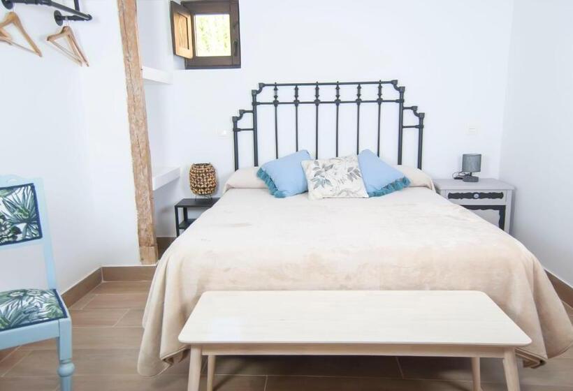 فندق Rural El Cedro