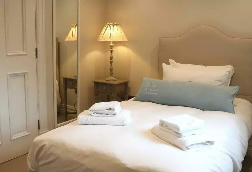 Majatalo Old Post Office