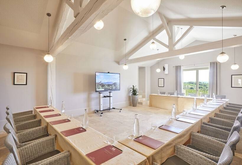 渡假胜地  Château Capitoul