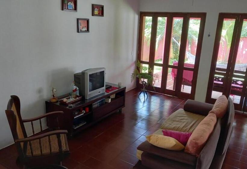 Ubatuba Surf Hostel, Apenas A 60 Metros Da Praia Da Lagoinha!