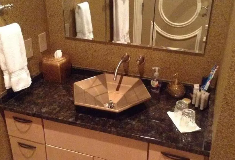 Aamiaismajoitus (B&B) Mill Creek Gardens