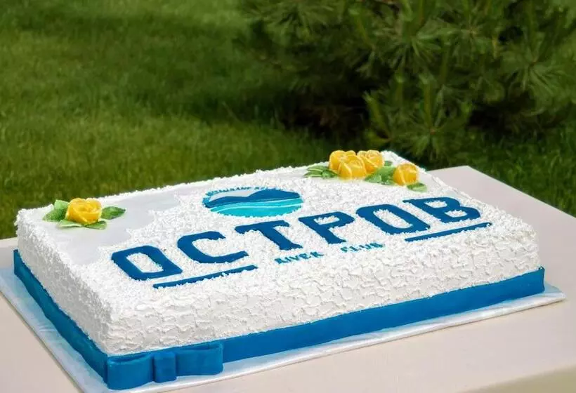 Hotelli Ostrov River Club