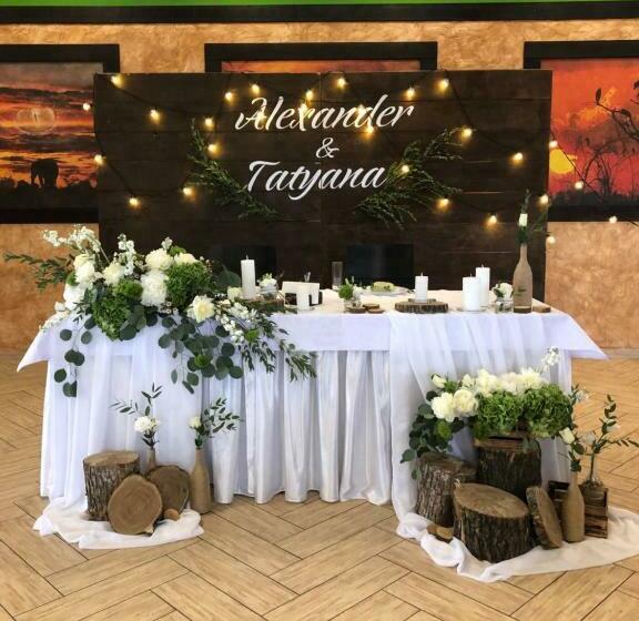 فندق Ostrov River Club