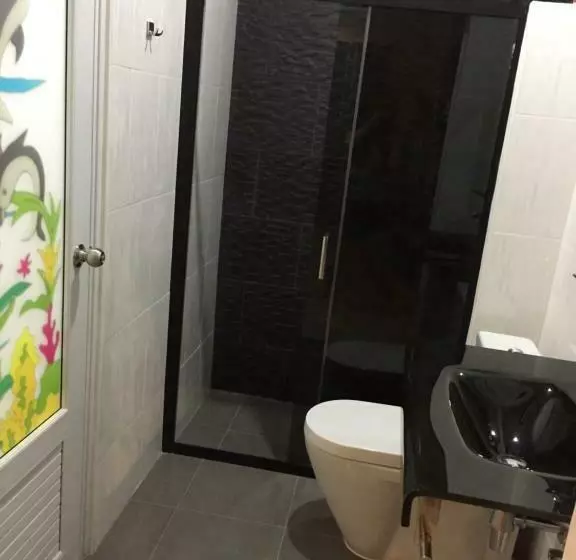 Majatalo Apinsaya House