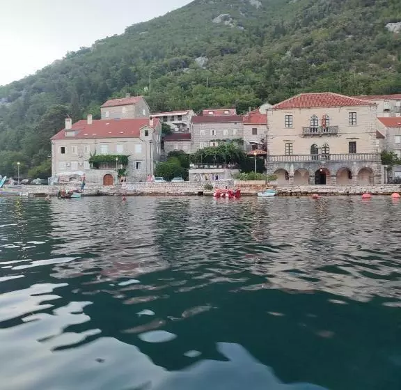 پانسیون Guesthouse žmukić