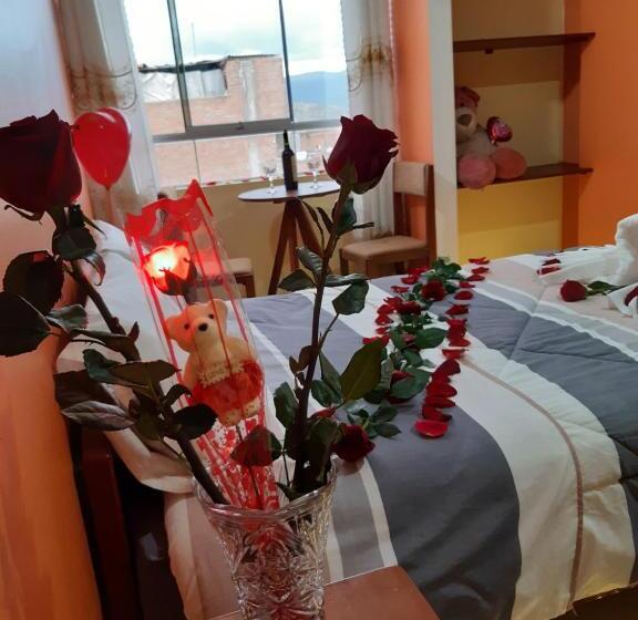 פנסיון Hostal Capac