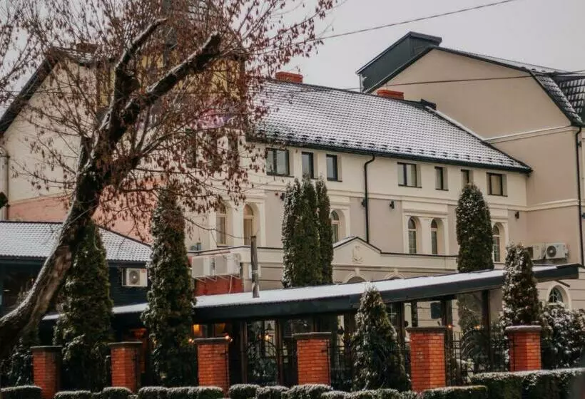 ホテル гетьман готель & Spa