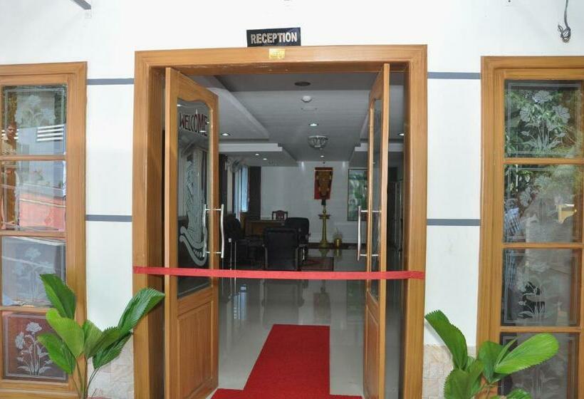 فندق City Palace Residency