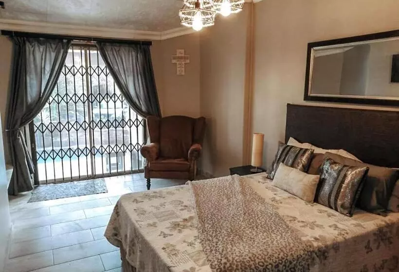 ペンション Bosveld In Die Stad