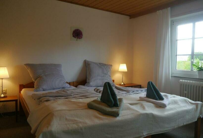 فندق صغير Im Alten Bahnhof