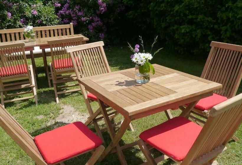 فندق صغير Im Alten Bahnhof