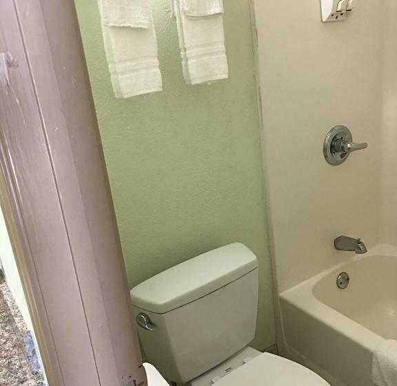 汽车旅馆 Budget Inn