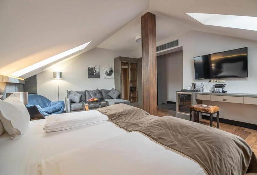 Grand Hotel Roxolana