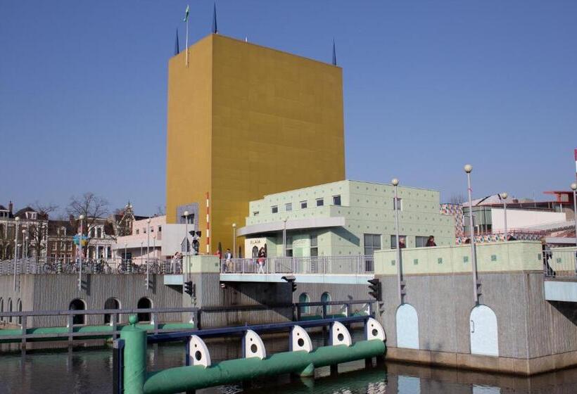 Hostel Pension Tivoli