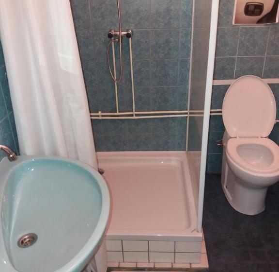 Hostel Pension Tivoli