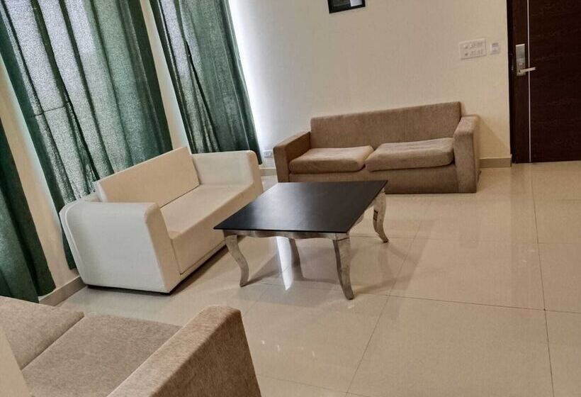 ホテル Eden Green