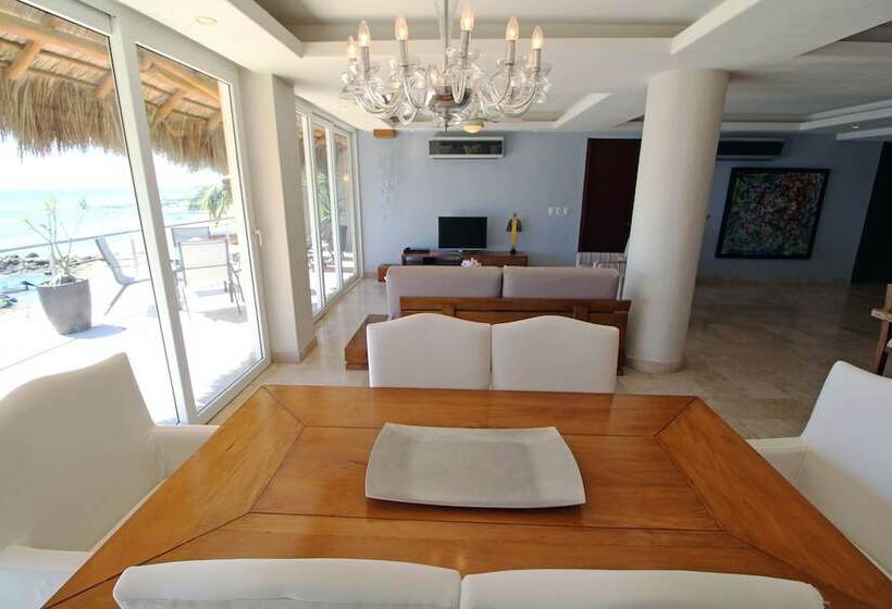 فندق Punta Mita Luxury Beachfront Condo