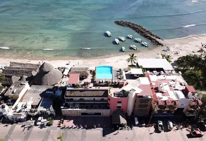 Hotelli Punta Mita Luxury Beachfront Condo