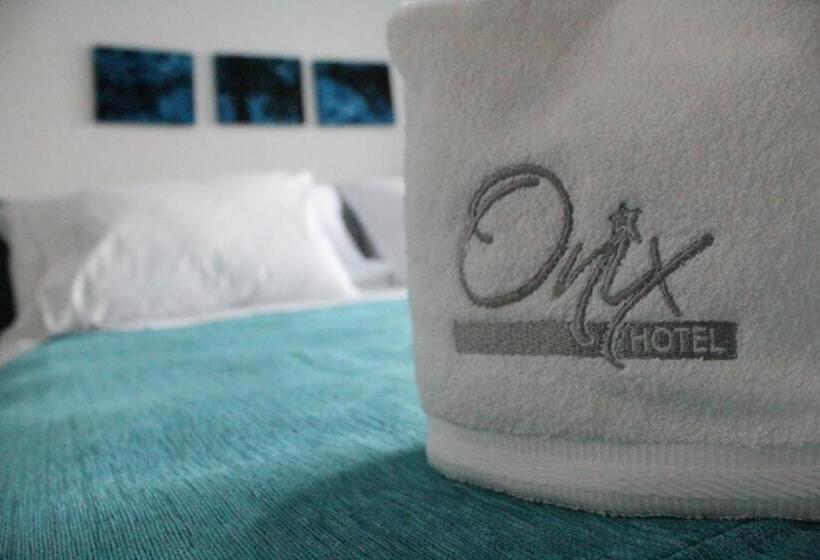 Hotel Onix
