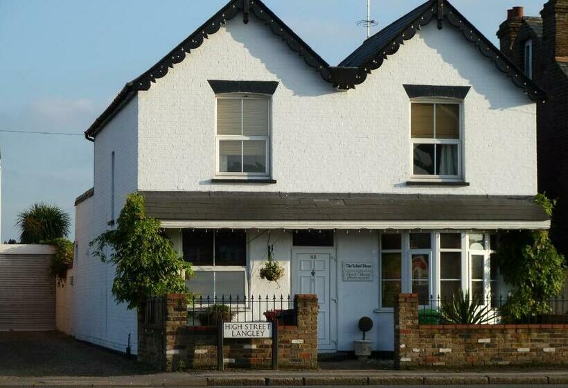 Пансион The White House Guest House