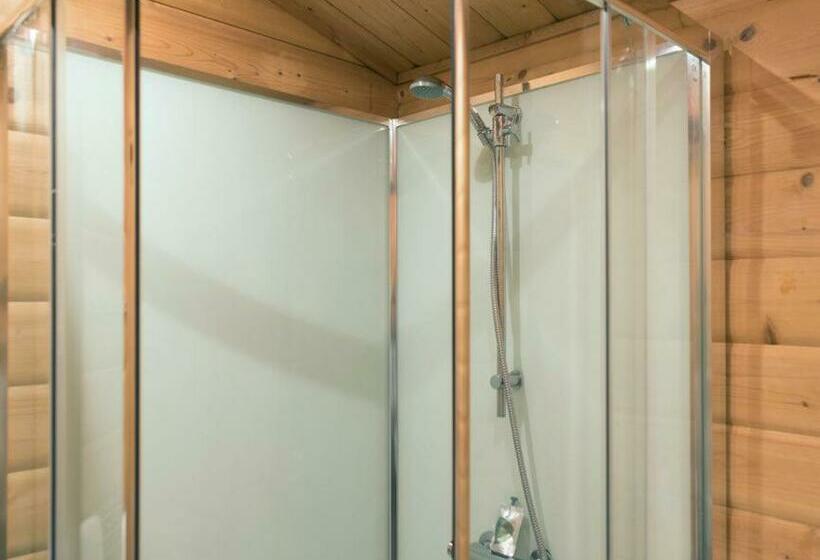 Пансион The White House Guest House