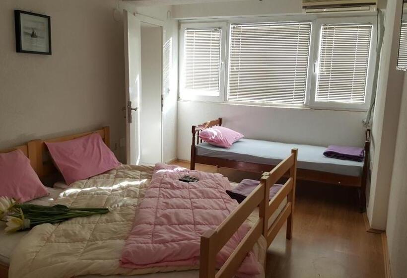 پانسیون Vila Dule