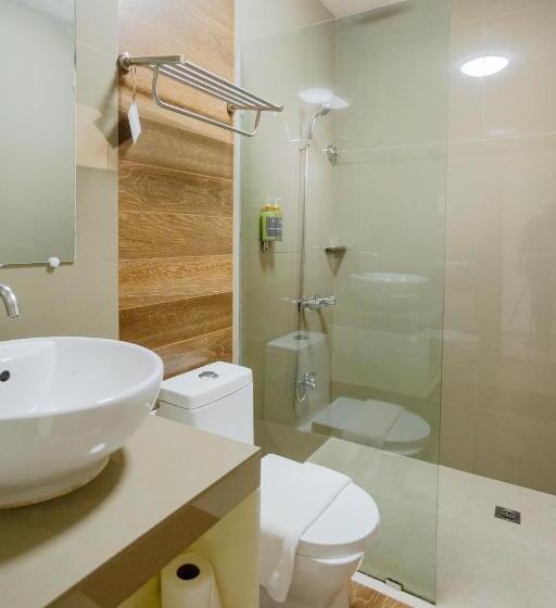 Spacio Caliraya Bed & Breakfast