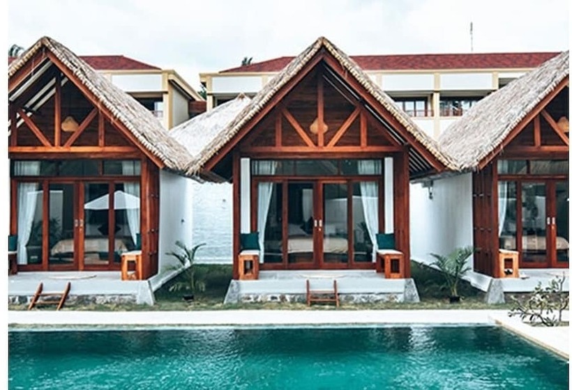 Lmbk Surf Camp Hostel