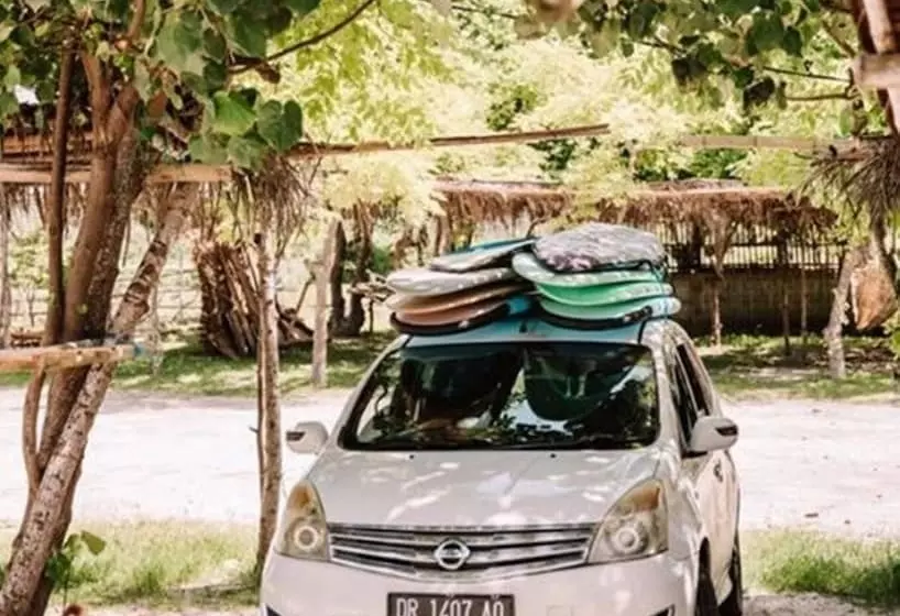 Lmbk Surf Camp   Hostel