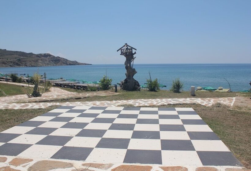 호텔 Mavi Suresort